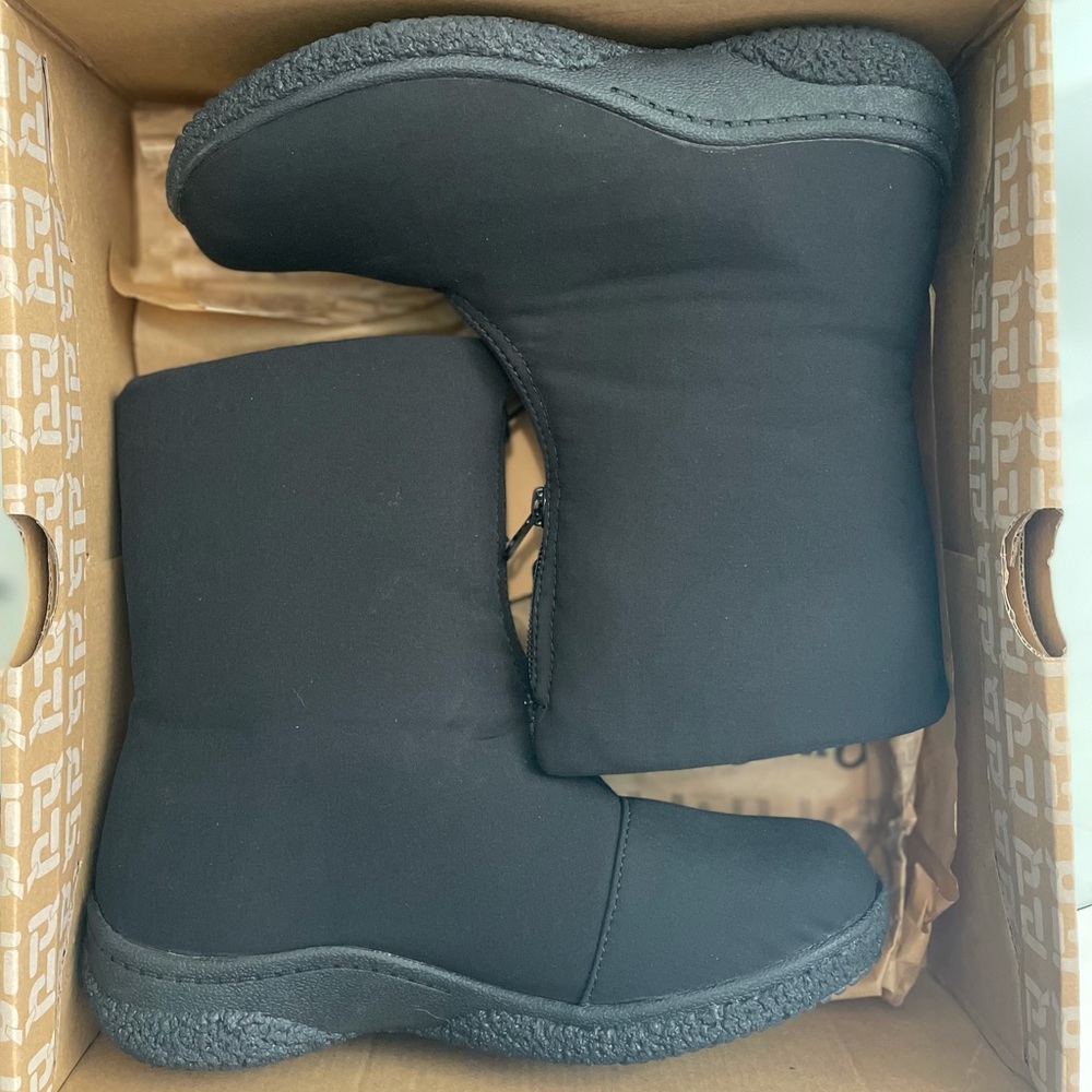 Propét Madi mid zip in black winter snow boots